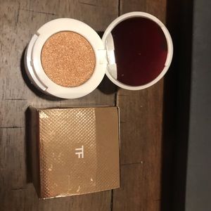 Tom Ford cream and powder eye color- sun worship